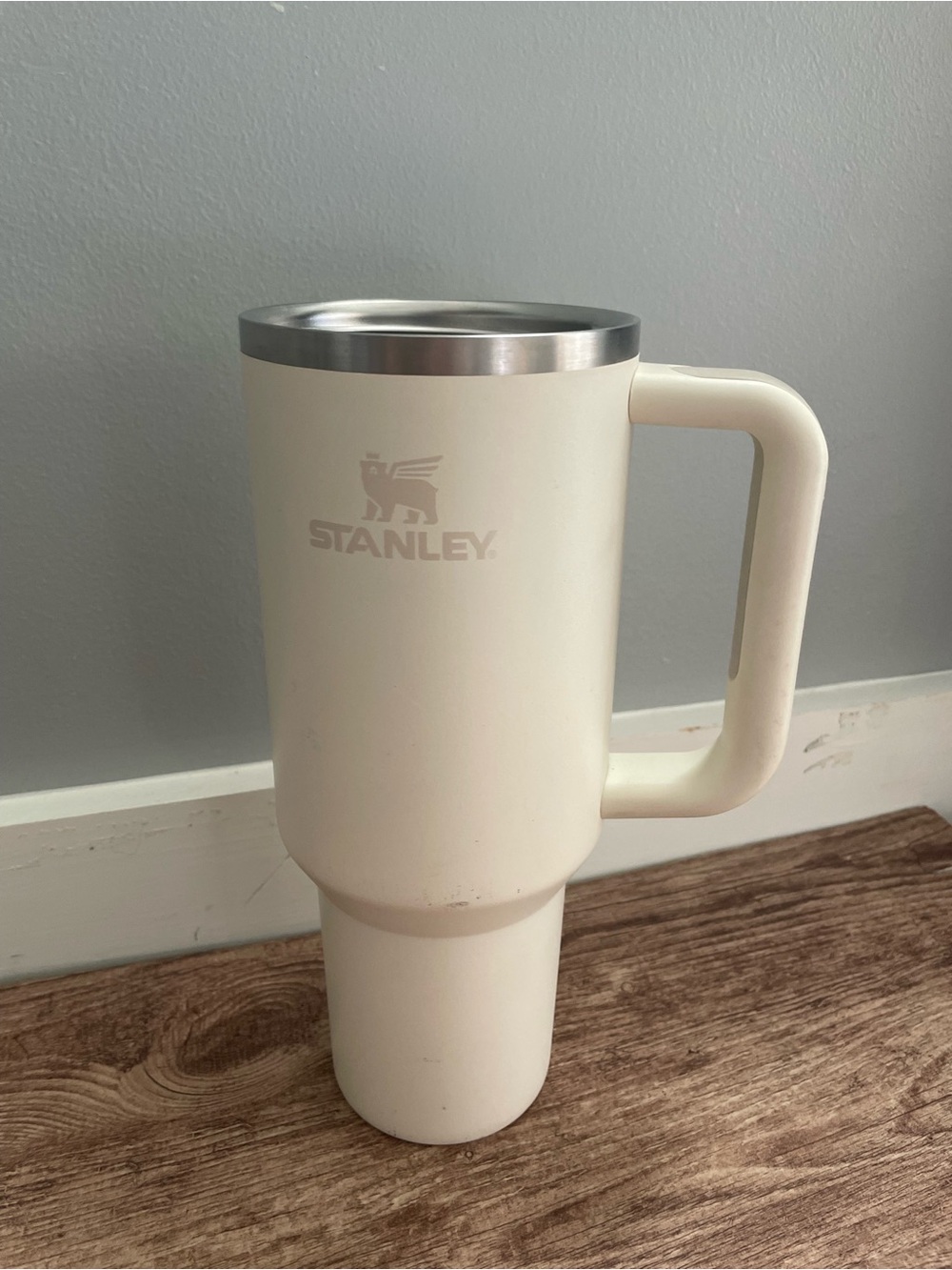 The Quencher H2.0 Flowstate Tumbler | 40 OZ White